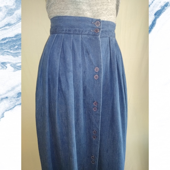 Jones for Dallas Skirts 8s Button Down High Waisted Midi Denim
